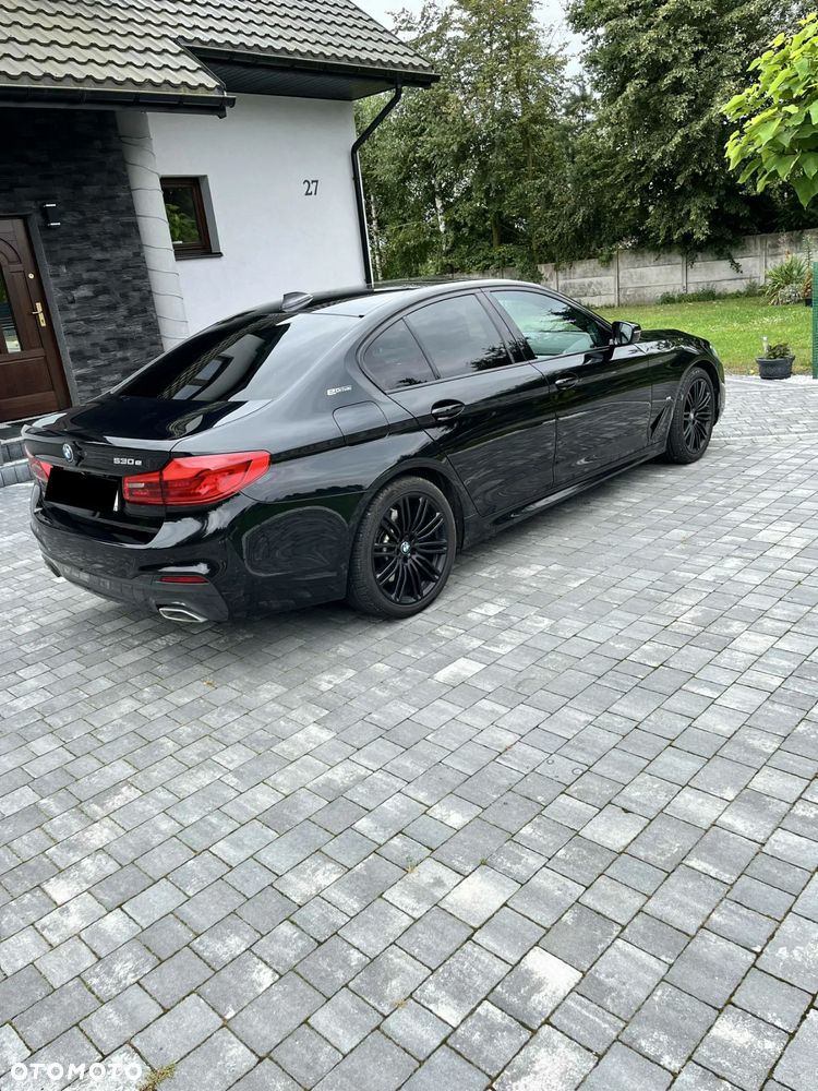 BMW Seria 5 530i Sport - 3