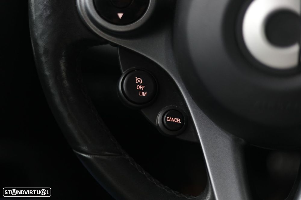 Smart ForTwo Coupé Electric Drive Prime - 16