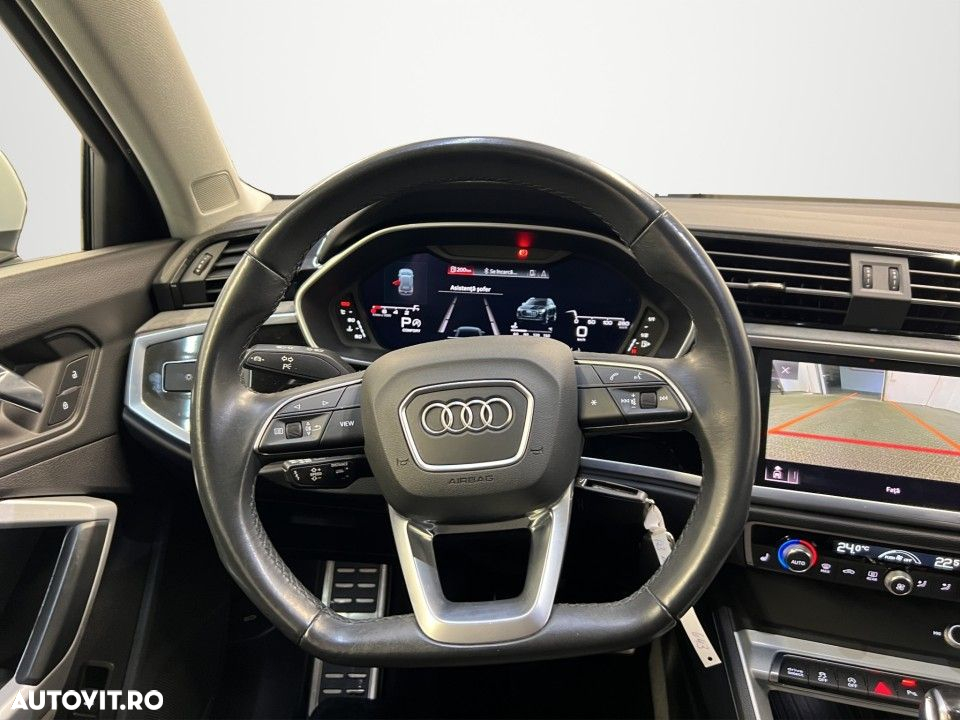 Audi Q3 2.0 40 TFSI S tronic quattro S Line - 10