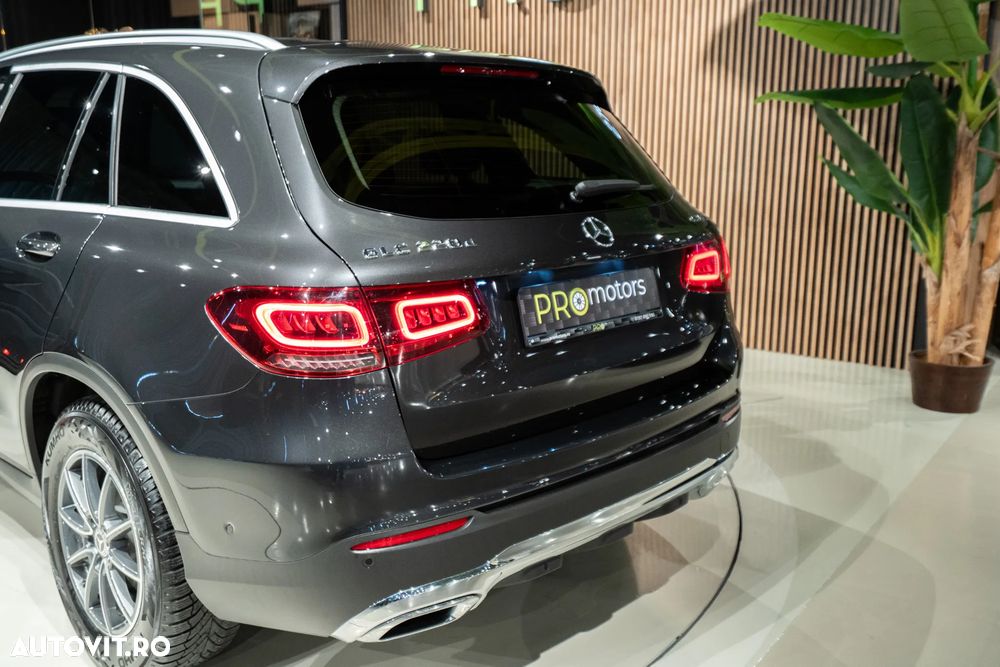 Mercedes-Benz GLC 220 d 4MATIC 9G-TRONIC - 34