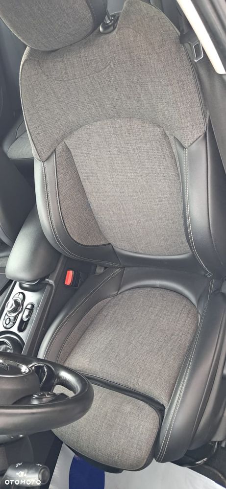 MINI Clubman One D Blackyard - 13