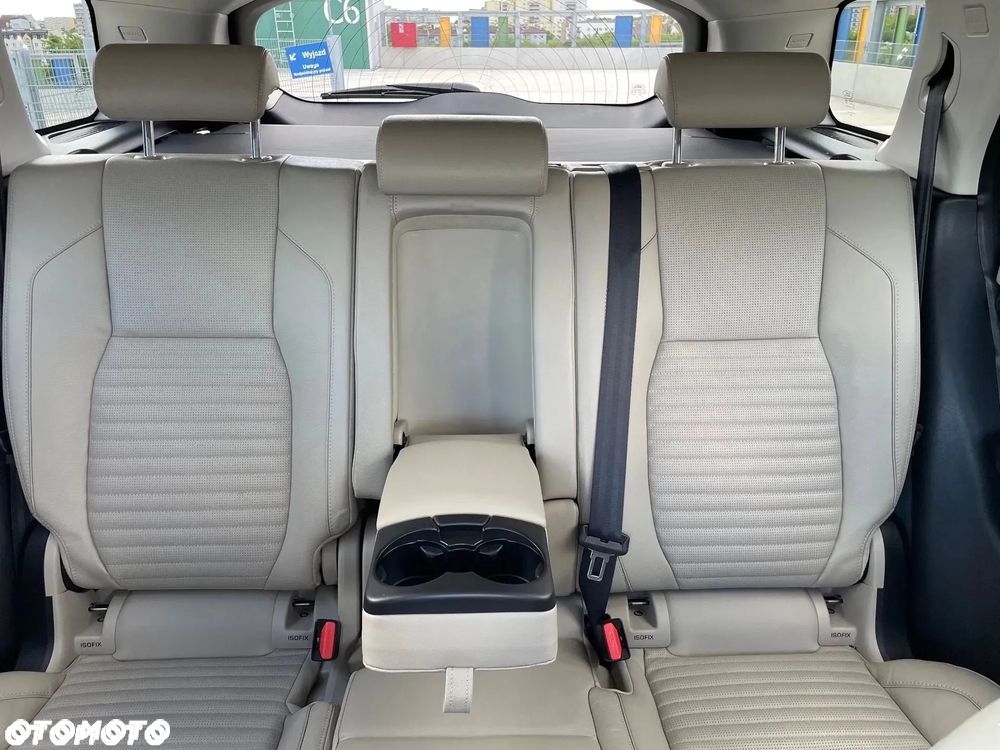 Land Rover Discovery Sport 2.0 P200 mHEV Urban Edition - 25
