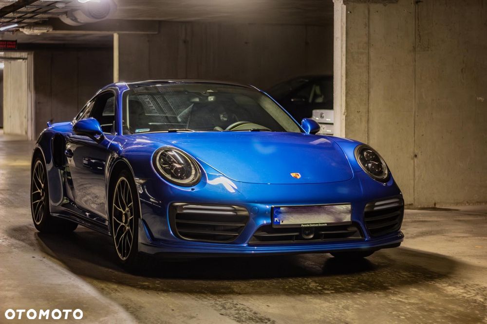 Porsche 911 Turbo S - 7