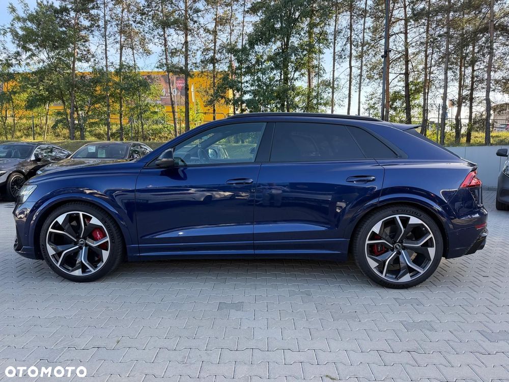Audi RS Q8 - 30