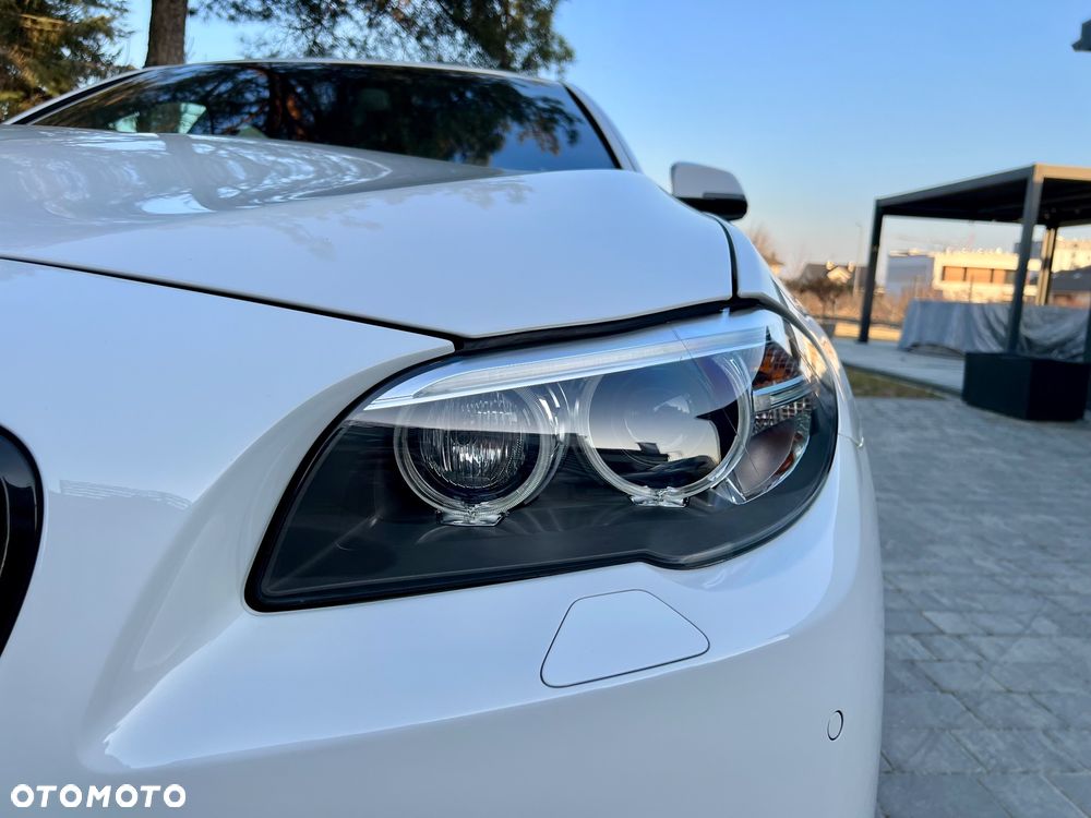 BMW Seria 5 535i - 10