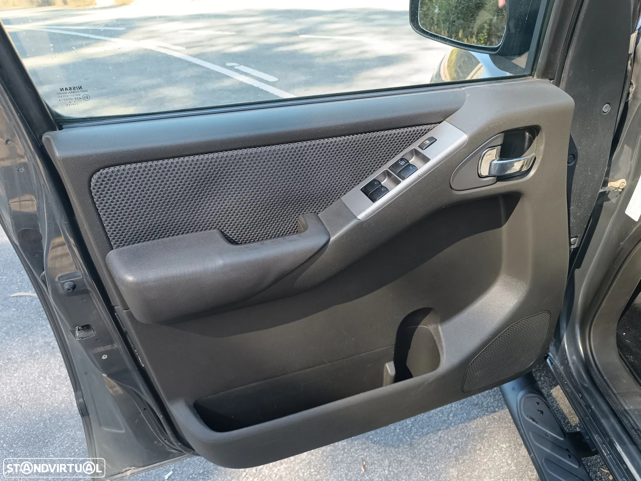 Nissan Navara 2.5 dCi CD SE - 18