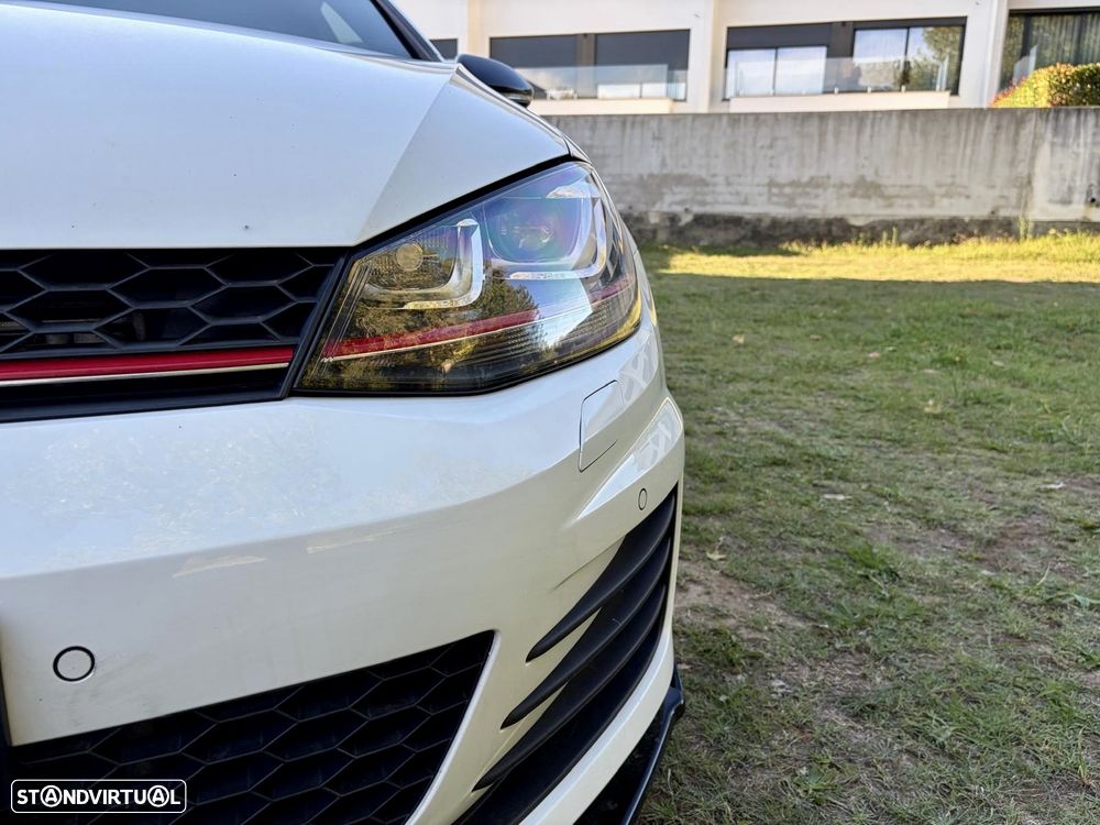 VW Golf 2.0 TSi GTi Performance - 25
