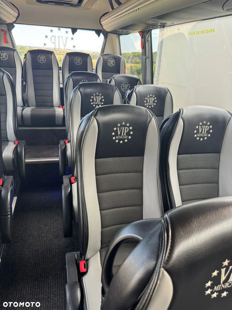 Mercedes-Benz SPICA / SPRINTER / SPROWADZONY / MANUAL / LODÓWKA/ SILNIK 3.0 - 6