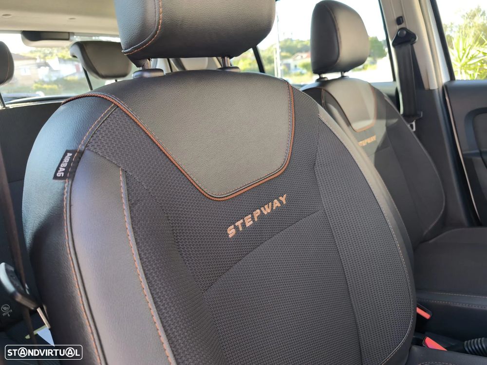 Dacia Sandero 0.9 TCe Stepway - 18