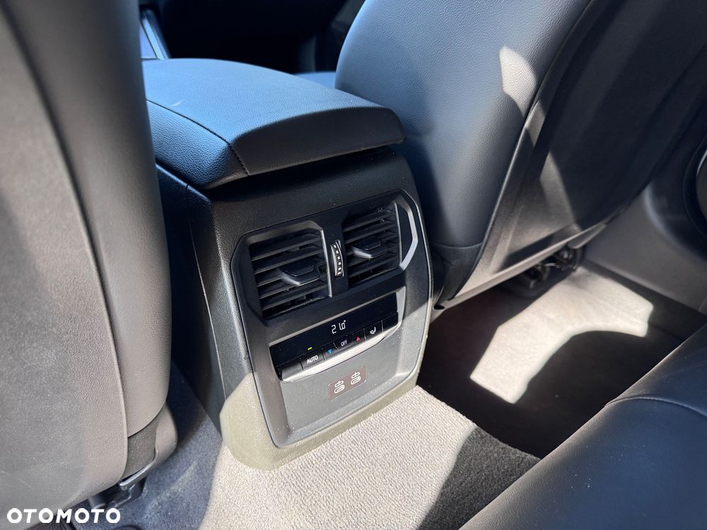 BMW Seria 3 320d xDrive mHEV M Sport - 20