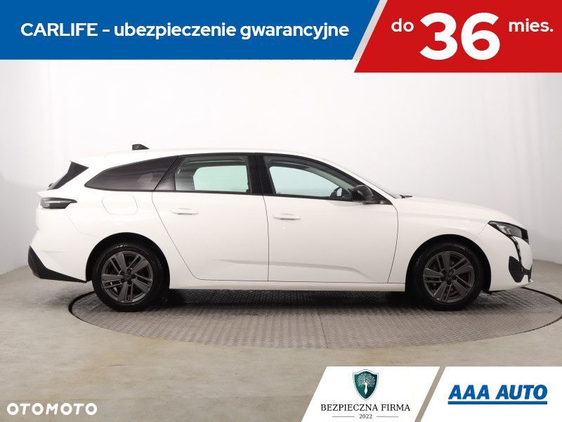 Peugeot 308 - 8