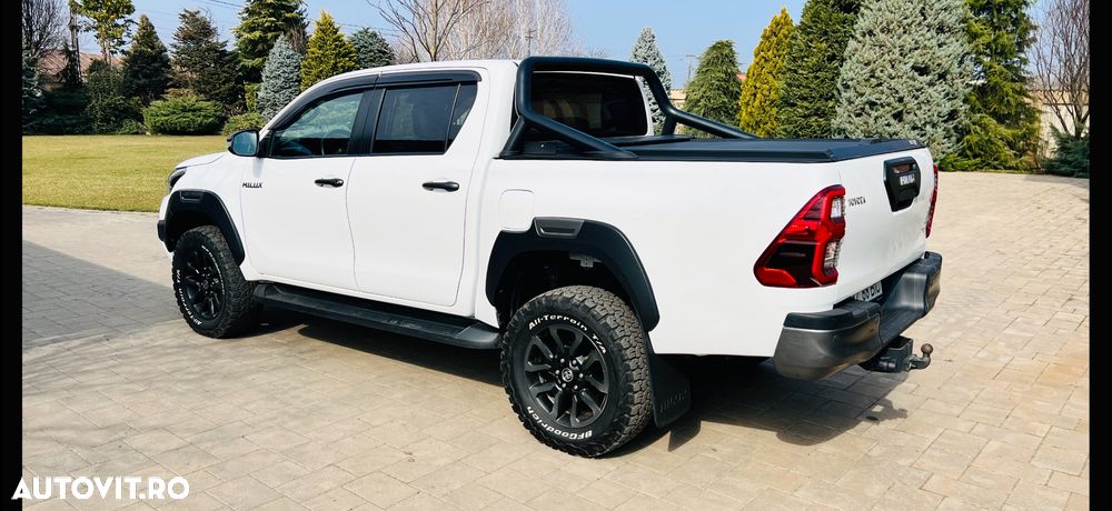 Toyota Hilux 4x4 Double Cab Autm. Invincible - 3