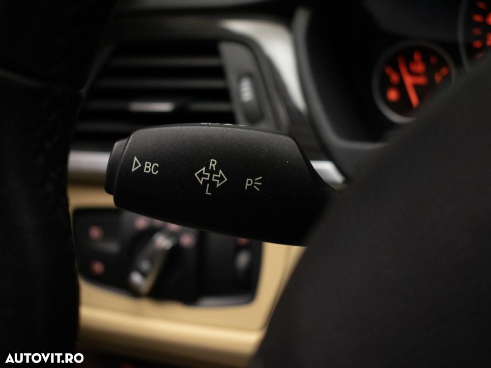 BMW Seria 3 320d Aut. Efficient Dynamics Edition Luxury Line - 13