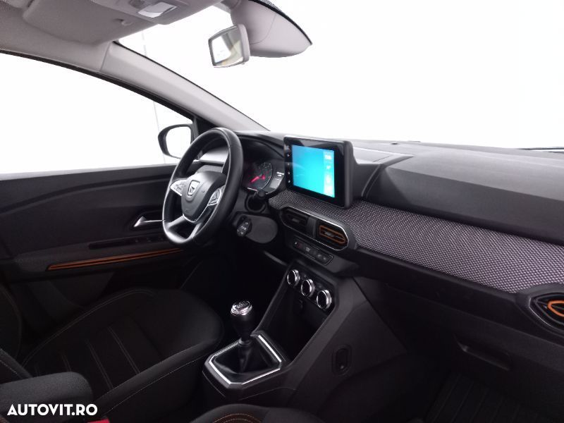 Dacia Sandero Stepway TCe 90 MT6 Comfort - 12