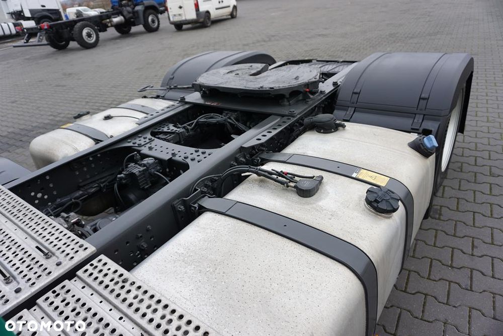 Mercedes-Benz ACTROS / 1845 / E 6 / MP 5 / ACC / MEGA / LOW DECK / RETARDER - 27