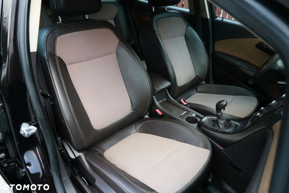 Opel Astra 1.6 Enjoy - 16