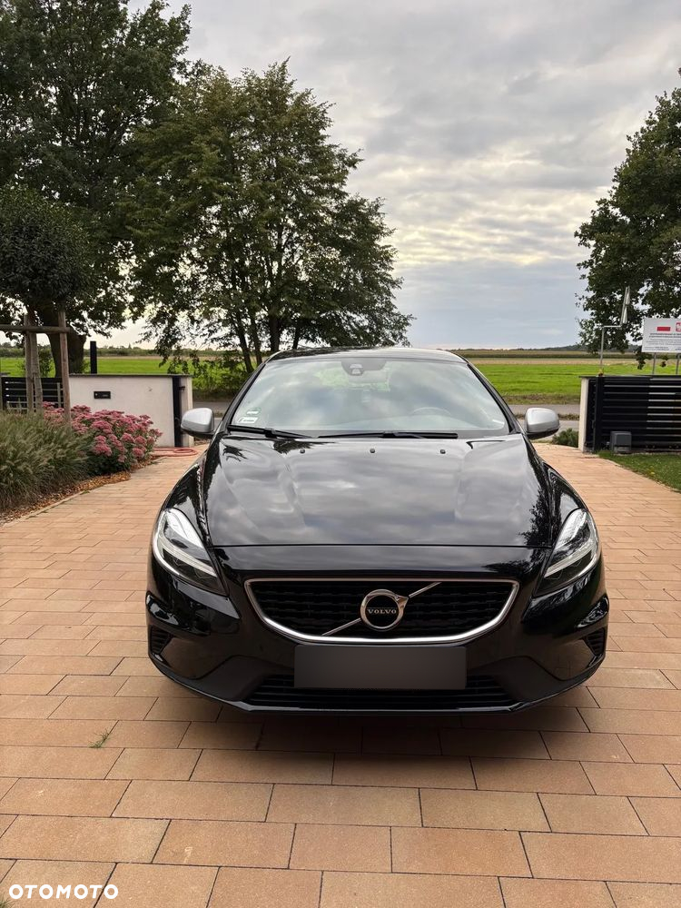 Volvo V40 T3 Drive-E R-Design Momentum - 4
