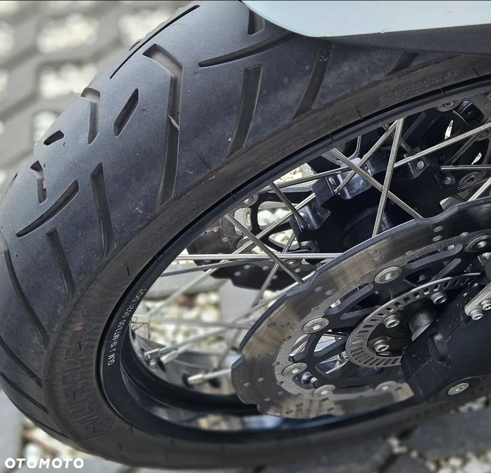 Benelli TRK 502X - 14