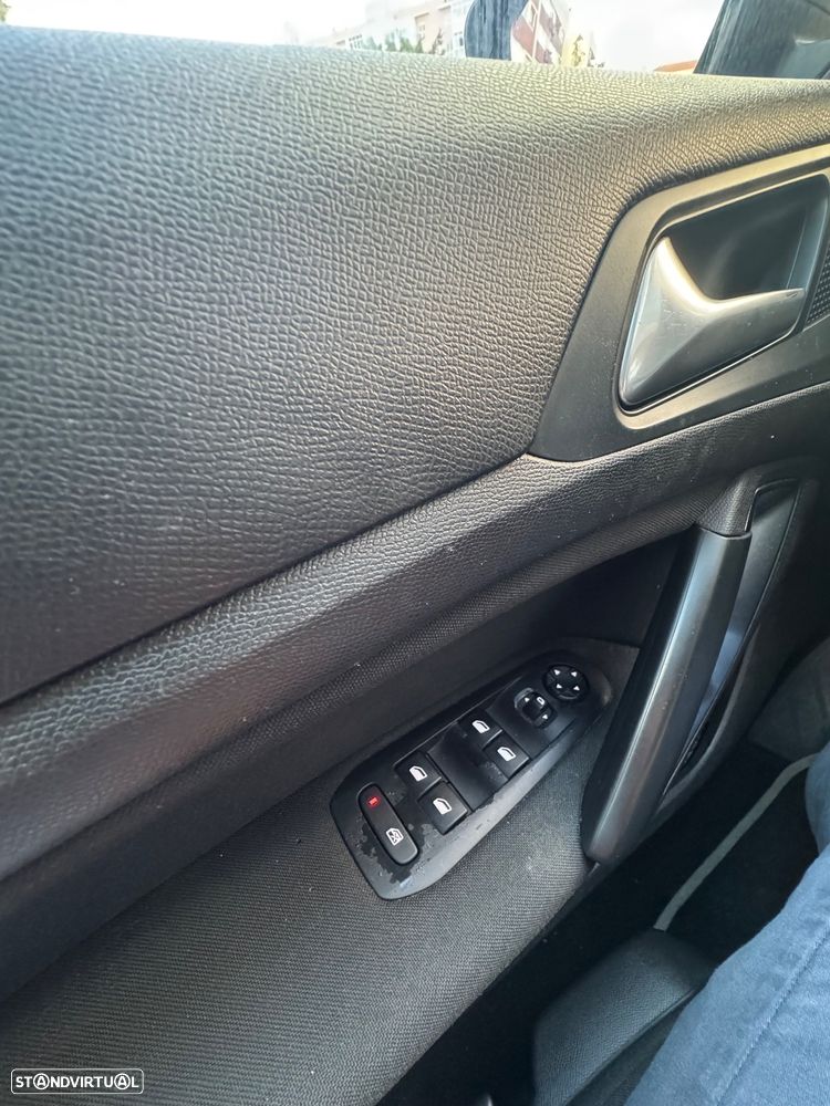 Peugeot 308 1.2 VTi Active - 12