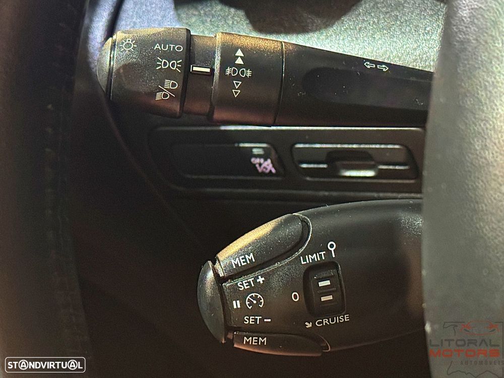 Citroën C3 Aircross 1.2 PureTech Shine - 23