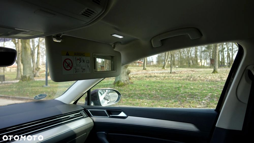 Volkswagen Passat 2.0 TDI (BlueMotion Technology) DSG Highline - 6