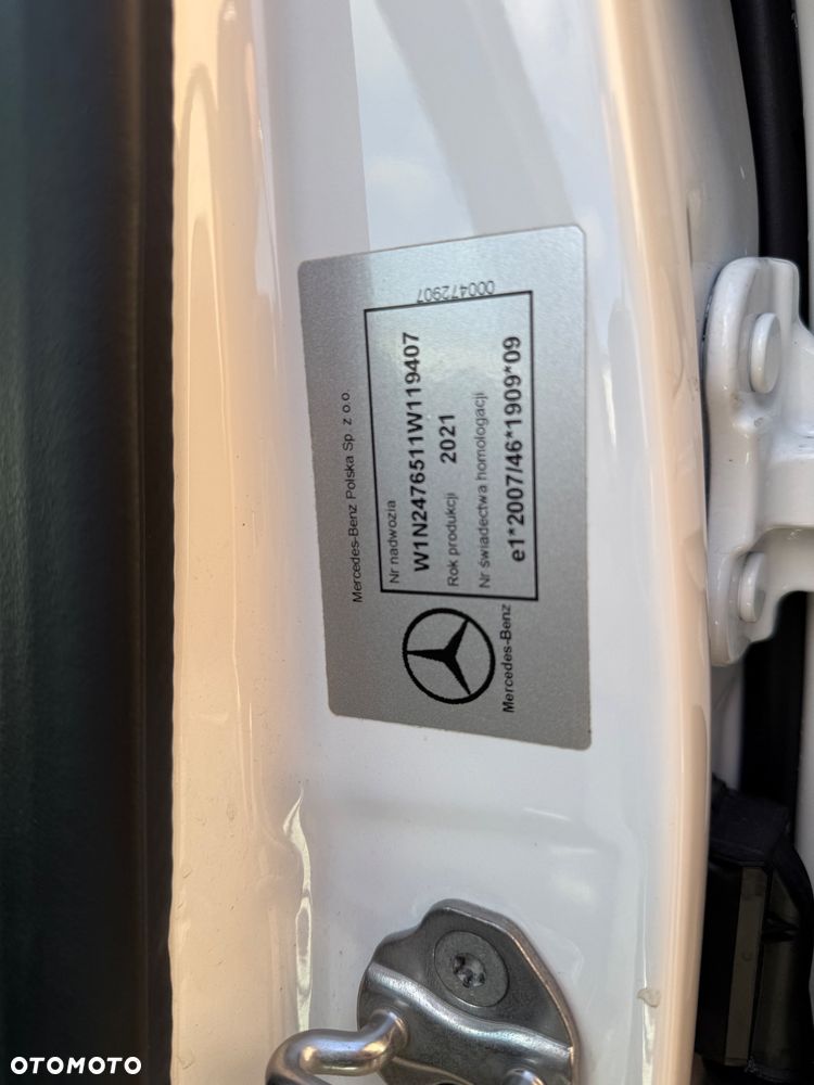 Mercedes-Benz GLB - 29