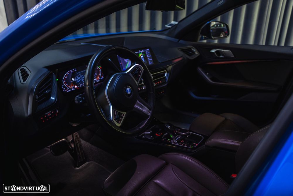BMW 118 i Pack Desportivo M Auto - 8