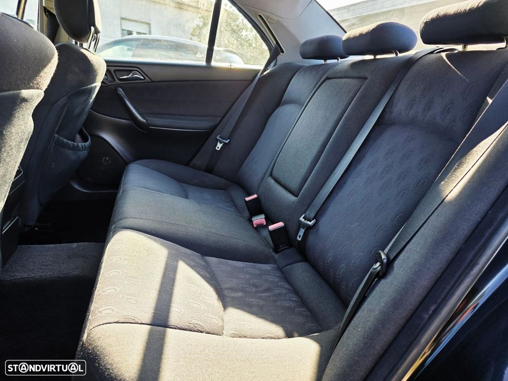 Mercedes-Benz C 220 CDi Classic - 10