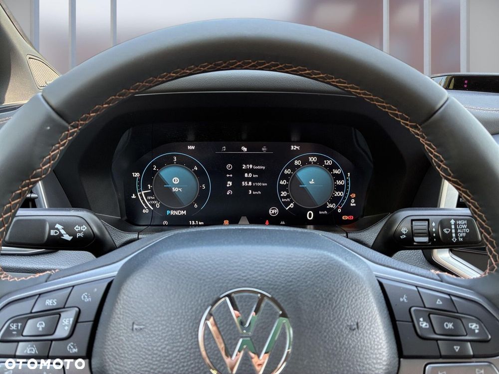 Volkswagen Amarok - 20