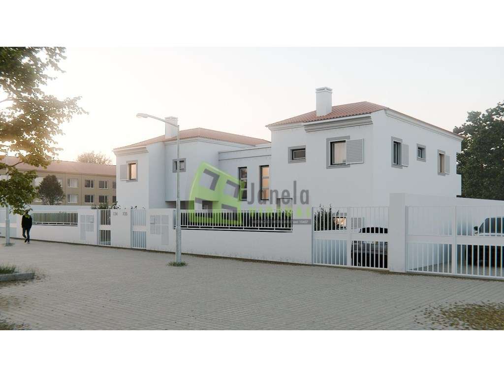 Moradia T3 Triplex, em construção, Vila Nogueira de Azeitão - Grande imagem: 3/26
