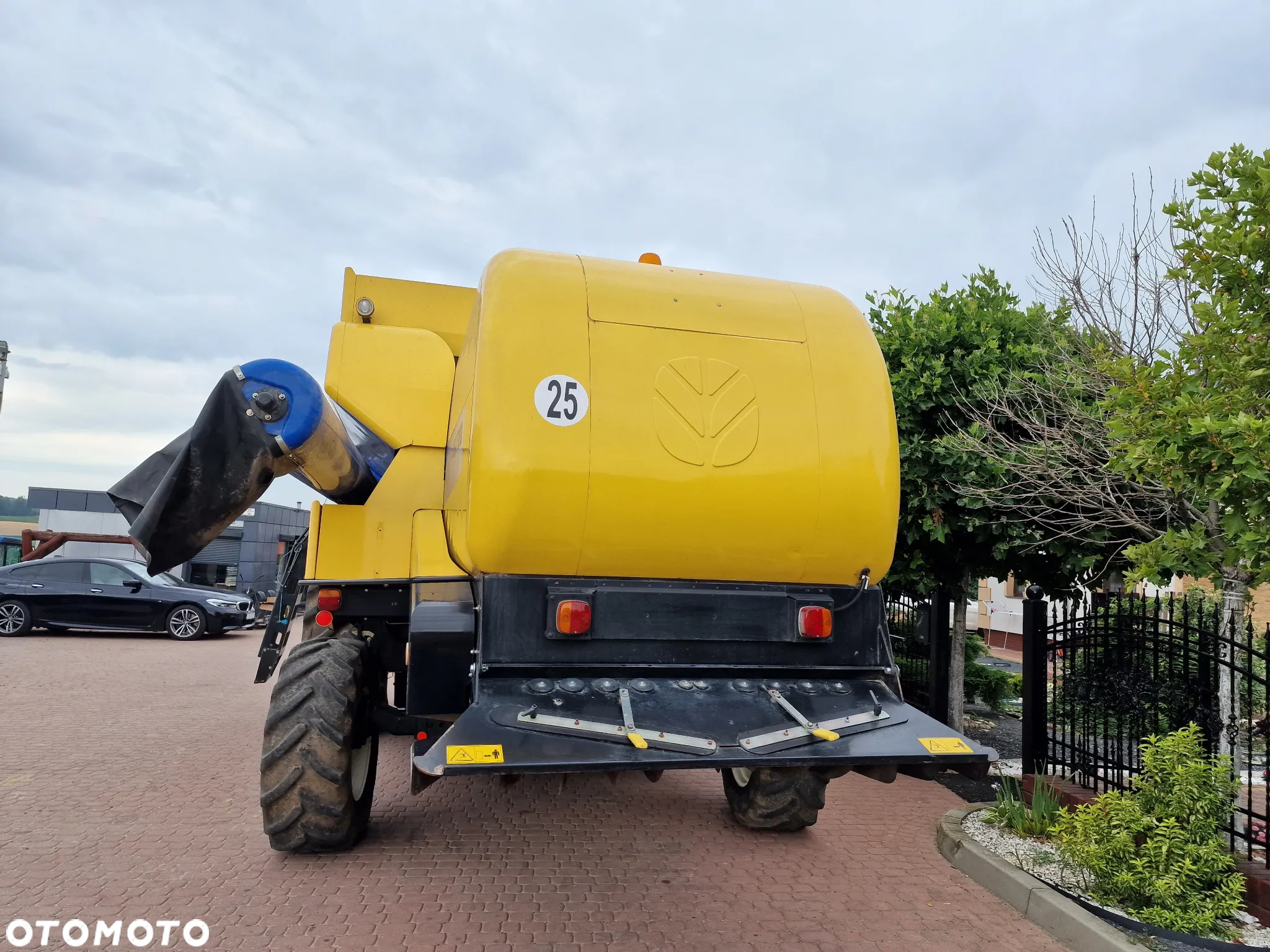 New Holland CSX7080, 6m Vario, 2007rok - 16