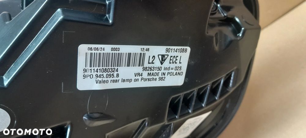 PORSCHE CAYMAN GT4 LAMPA TYŁ LEWA EUROPA IGŁA 9P0945095 - 3