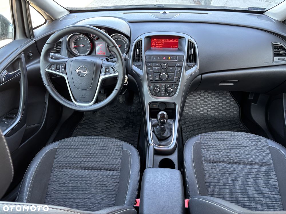 Opel Astra 1.4 T EU6 - 12