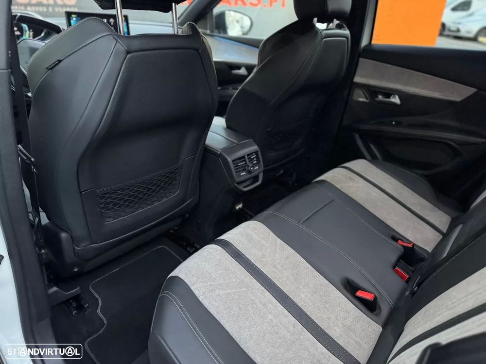 Peugeot 3008 1.6 Hybrid Allure Pack e-EAT8 - 27