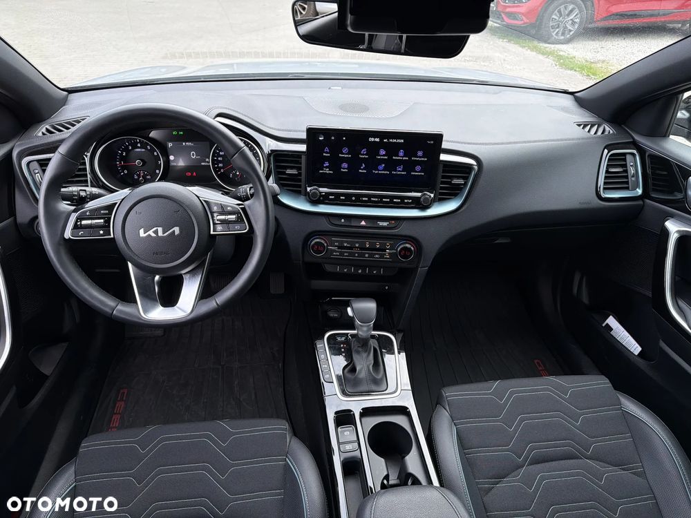 Kia XCeed 1.6 T-GDI Tribute DCT - 18
