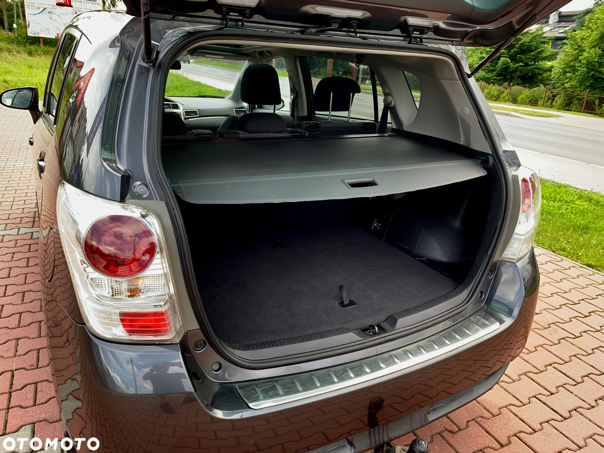 Toyota Verso 1.6 5-Sitzer Comfort - 14