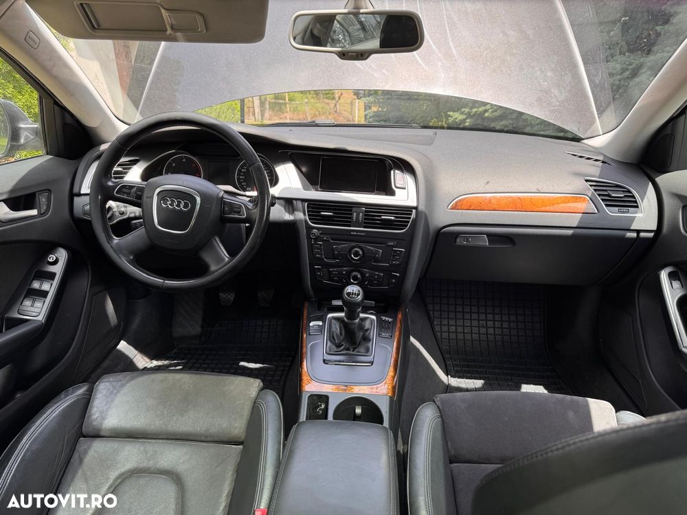 Audi A4 Avant 2.0 TDI - 8