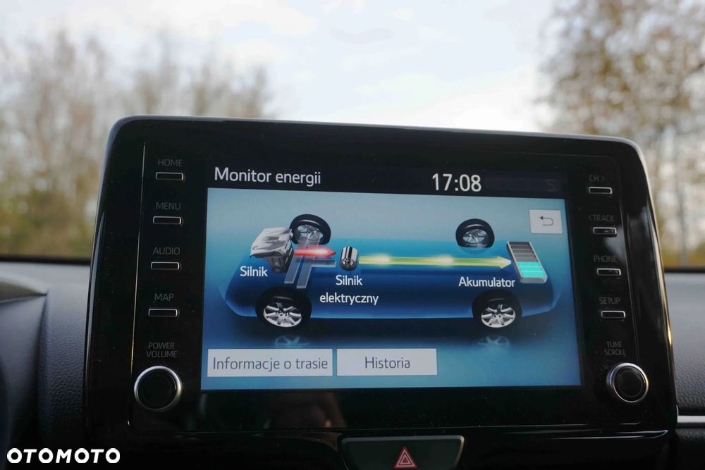 Toyota Yaris Hybrid 1.5 Style - 27