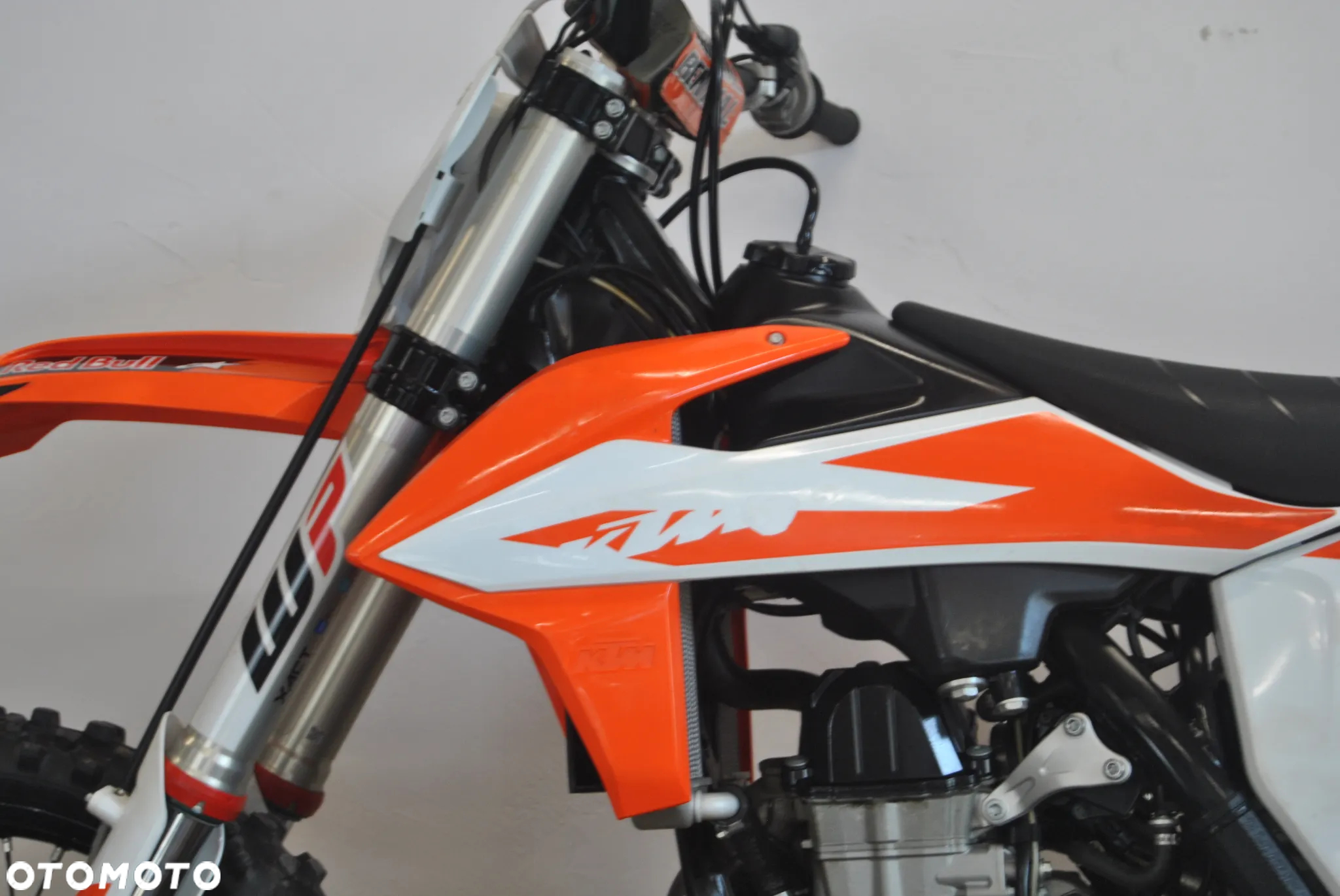 KTM SXF - 8