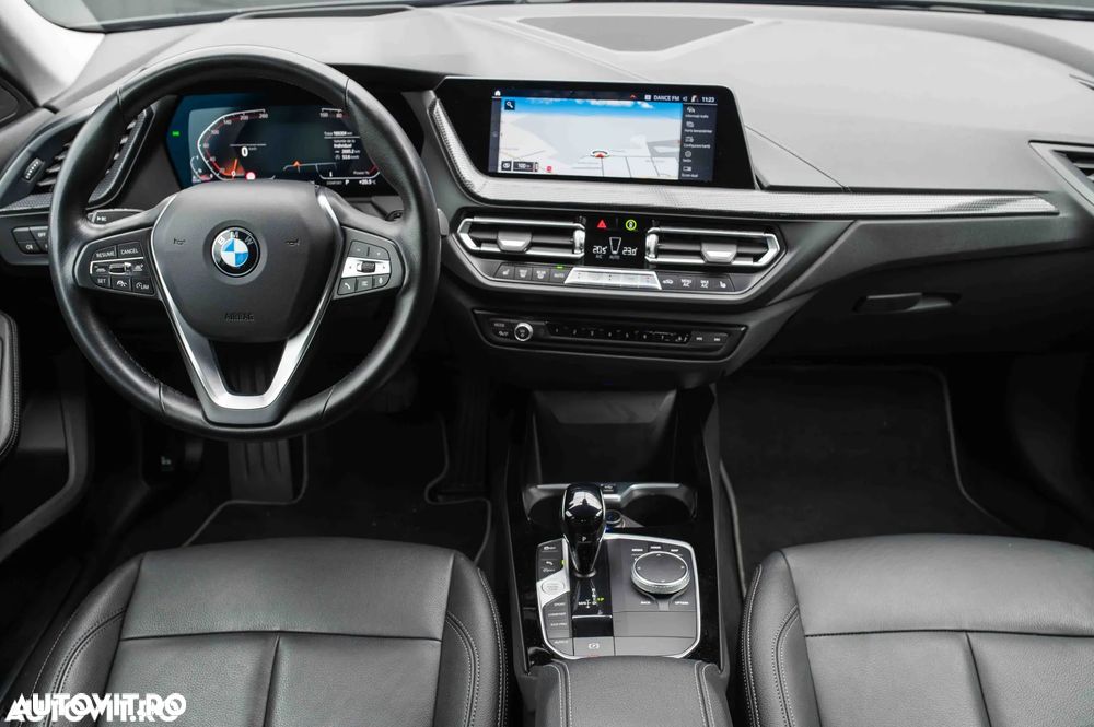 BMW Seria 2 218d Aut. - 6