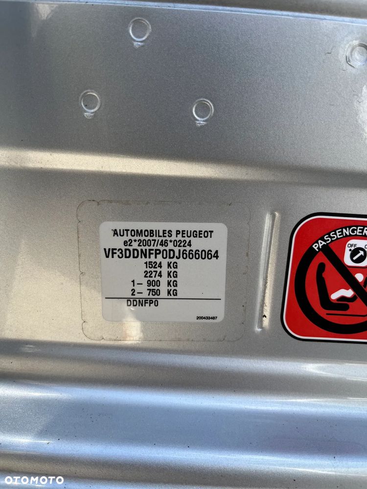 Peugeot 301 1.6 VTi Active - 9