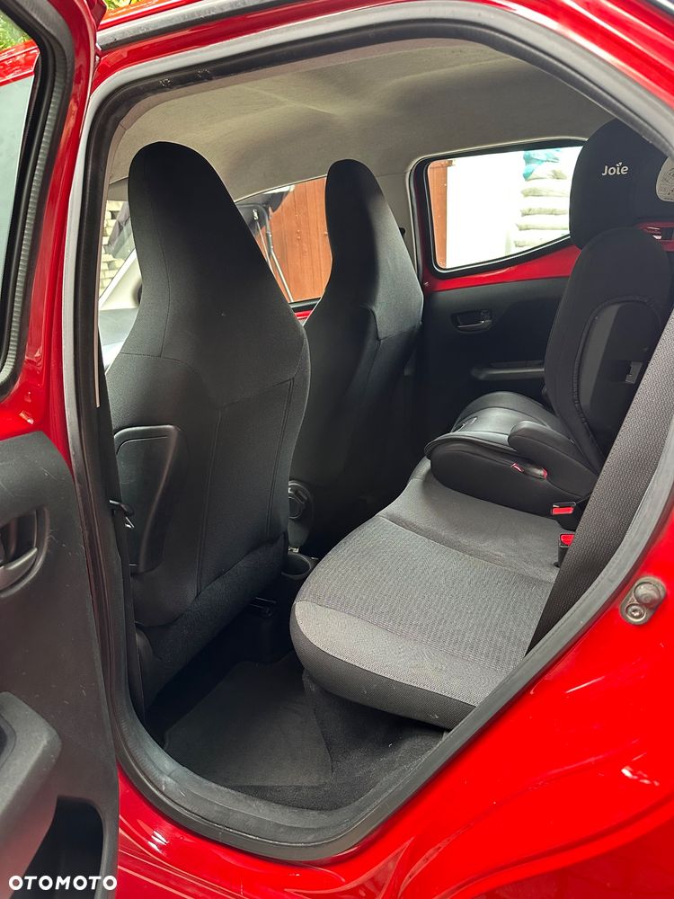 Toyota Aygo 1.0 VVT-i Color Edition - 10