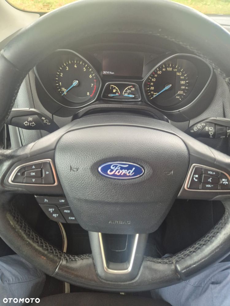Ford Focus - 2