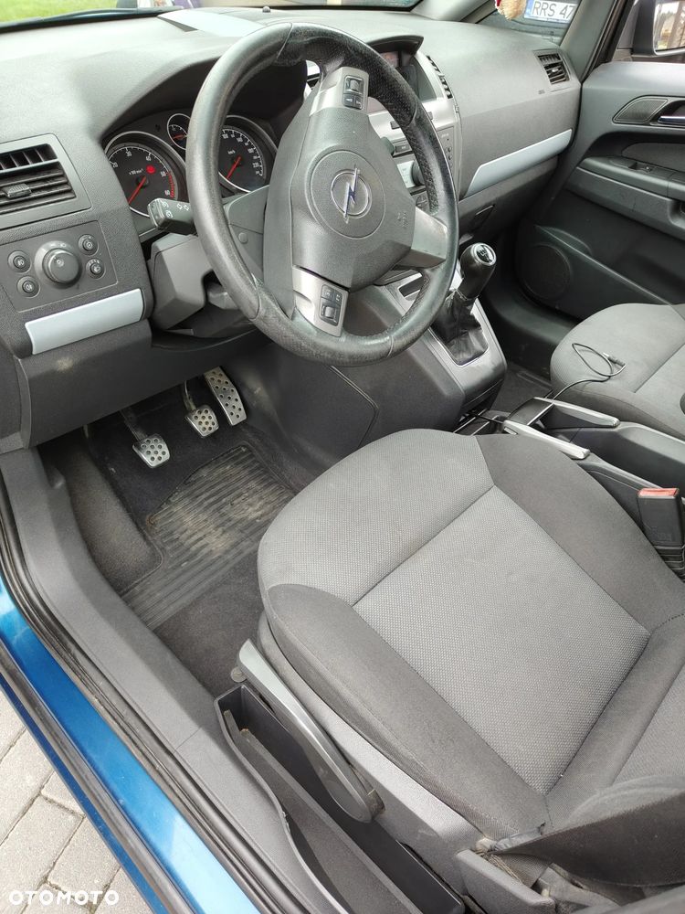 Opel Zafira 1.9 CDTI Cosmo - 6