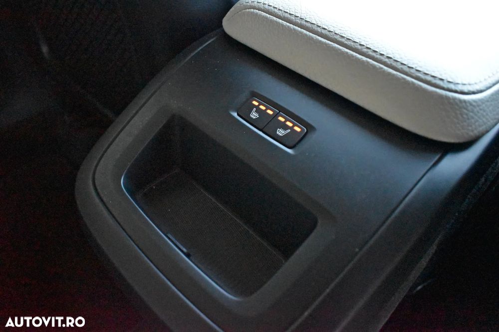 Volvo XC 60 B4 D AWD Geartronic Inscription - 20