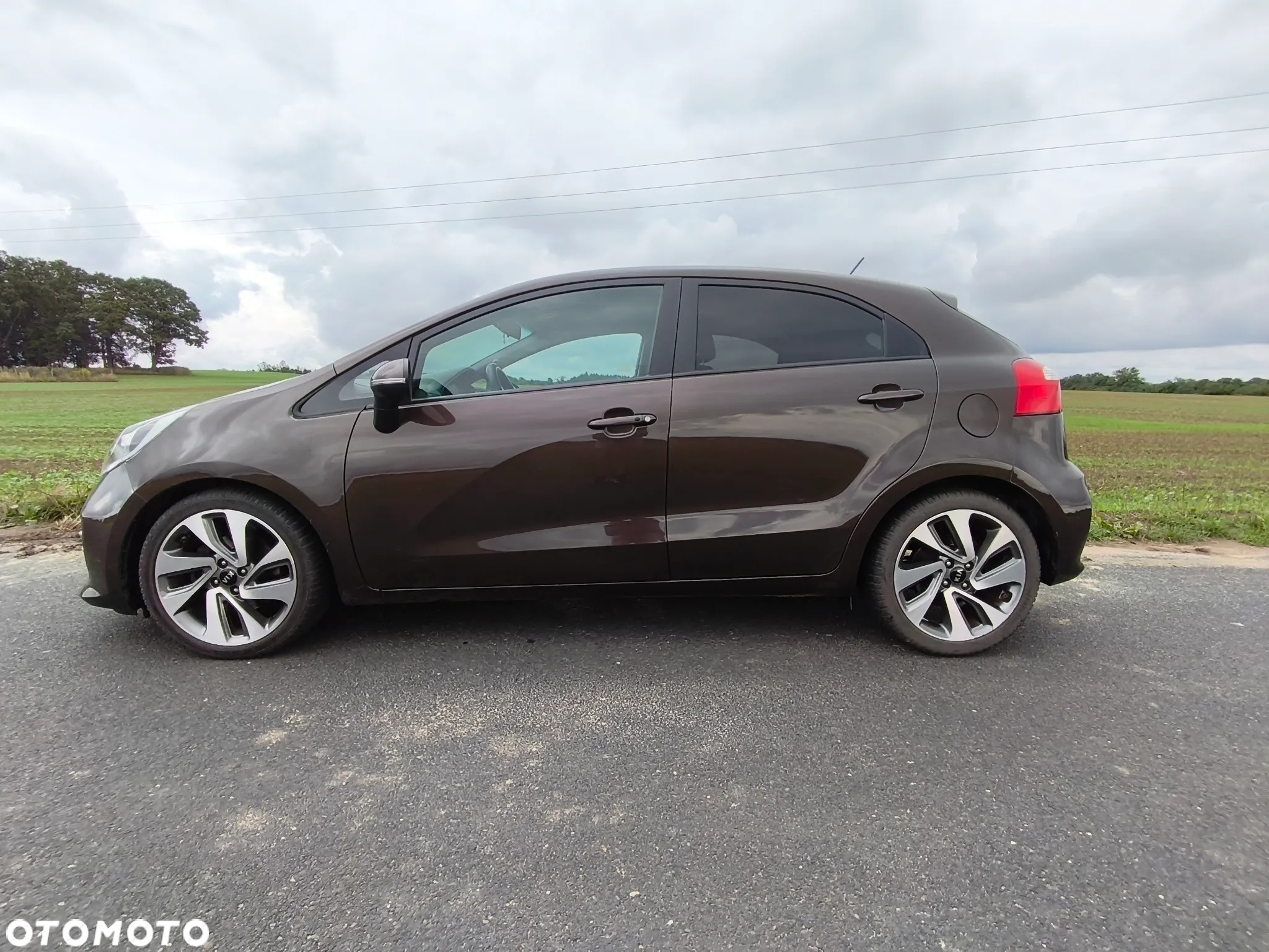 Kia Rio - 7