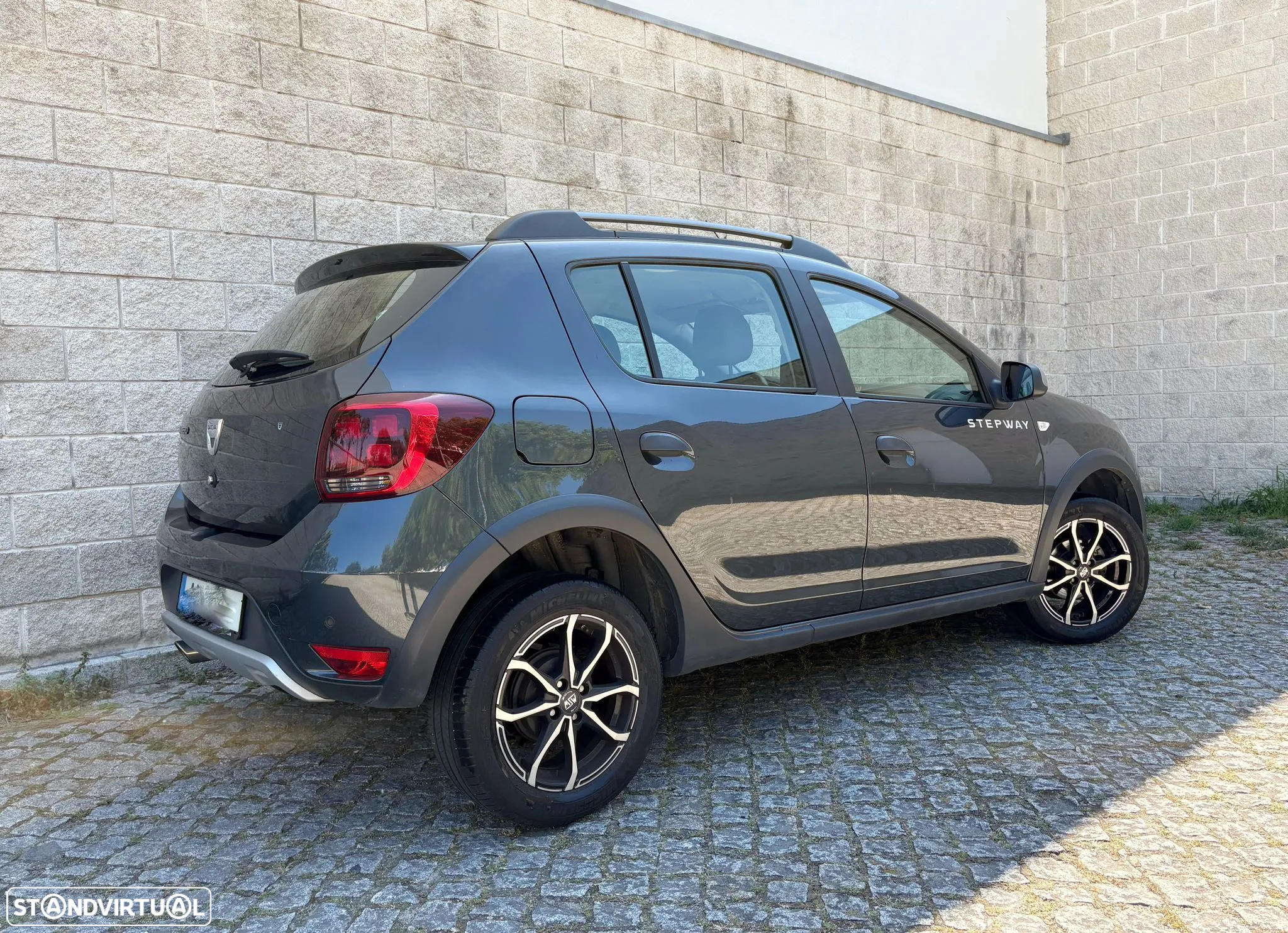 Dacia Sandero 0.9 TCe SL Stepway of Life - 11