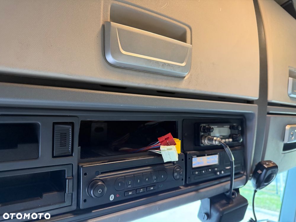 Renault Gama T 480 HIGH CAB  Standard - 13