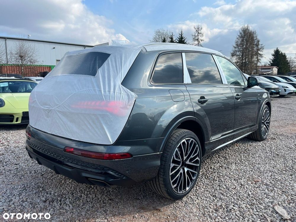 Audi Q7 - 6