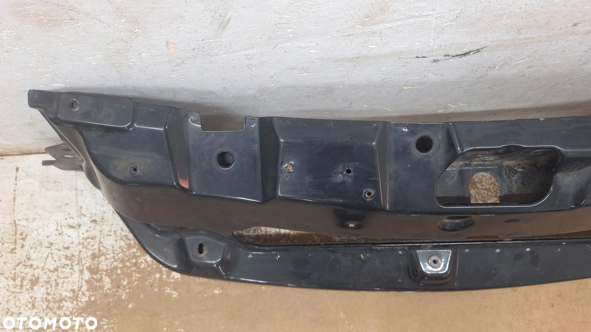 PAS PRZEDNI IVECO DAILY IV 2014 - 6